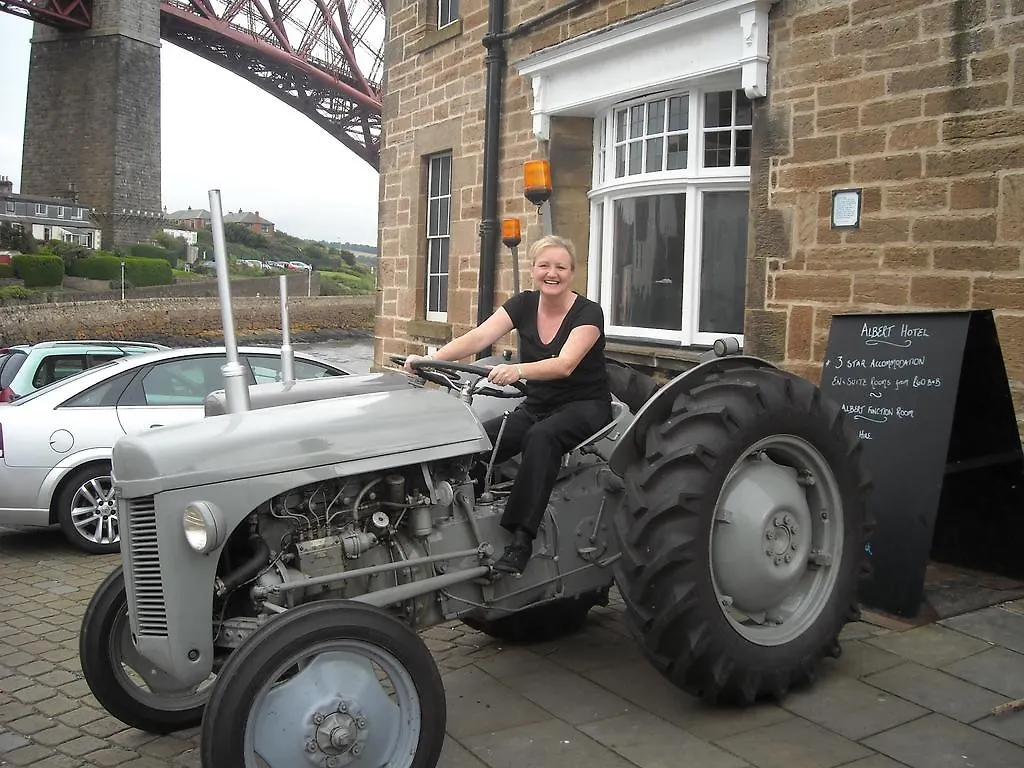 The Albert Hotel North Queensferry 3*,  United Kingdom